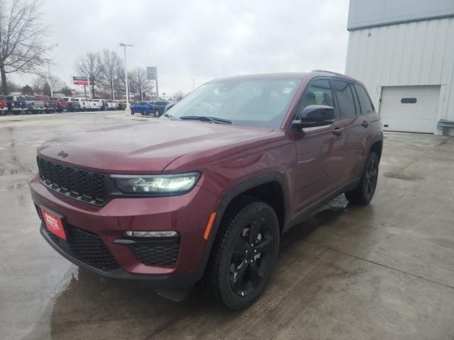 new 2025 Jeep Grand Cherokee car, priced at $46,457
