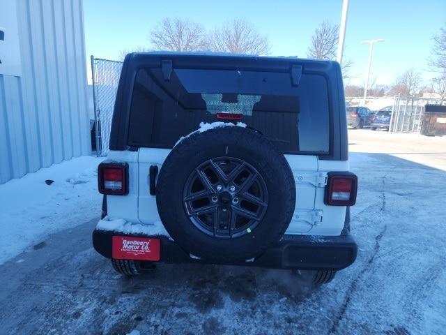 new 2025 Jeep Wrangler car, priced at $43,295
