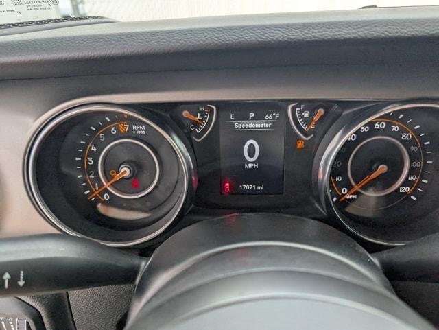 used 2022 Jeep Gladiator car, priced at $33,876