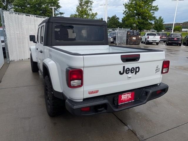 used 2022 Jeep Gladiator car, priced at $33,876
