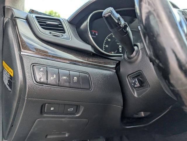 used 2015 Kia Cadenza car, priced at $6,225