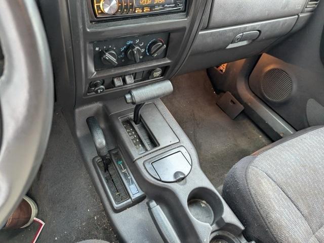 used 2000 Jeep Cherokee car, priced at $5,500