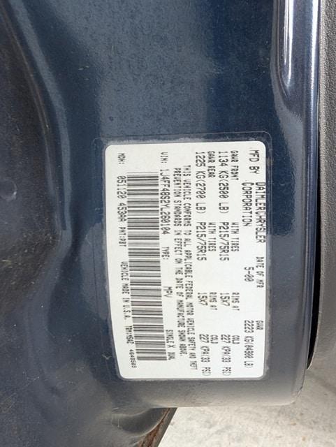 used 2000 Jeep Cherokee car, priced at $5,500