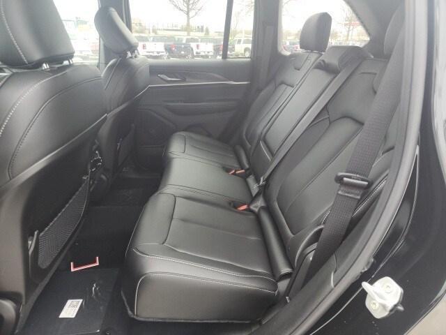 new 2025 Jeep Grand Cherokee car, priced at $45,316