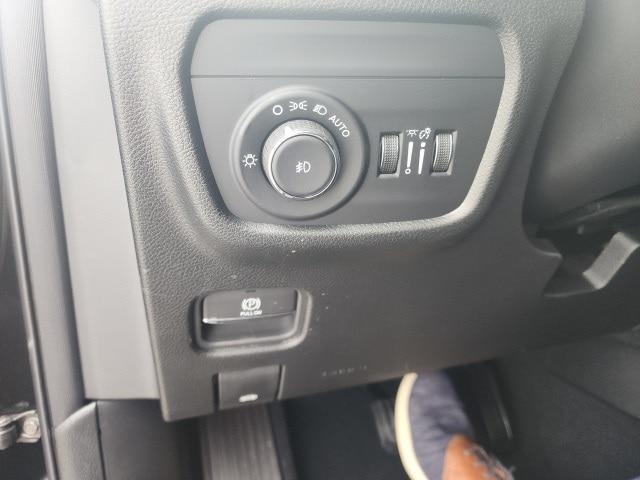 new 2025 Jeep Grand Cherokee car, priced at $45,316