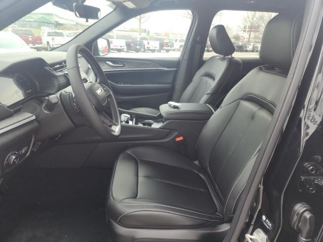 new 2025 Jeep Grand Cherokee car, priced at $45,316