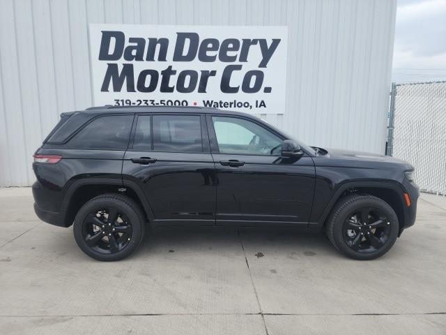 new 2025 Jeep Grand Cherokee car, priced at $45,316