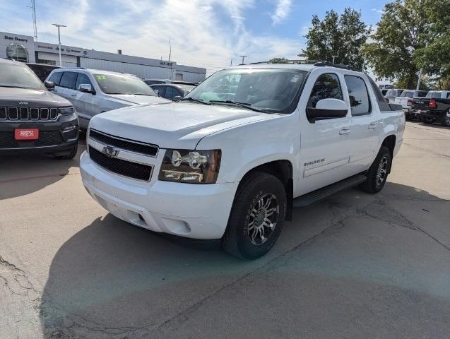 used 2011 Chevrolet Avalanche car, priced at $5,422