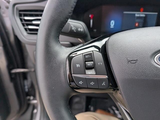 used 2024 Ford Escape car, priced at $25,863