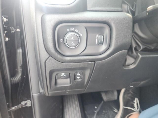 new 2025 Ram 1500 car, priced at $49,698