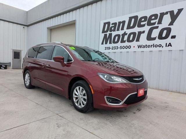 used 2018 Chrysler Pacifica car, priced at $9,701