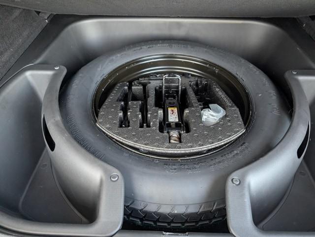 used 2018 Jeep Grand Cherokee car, priced at $18,150