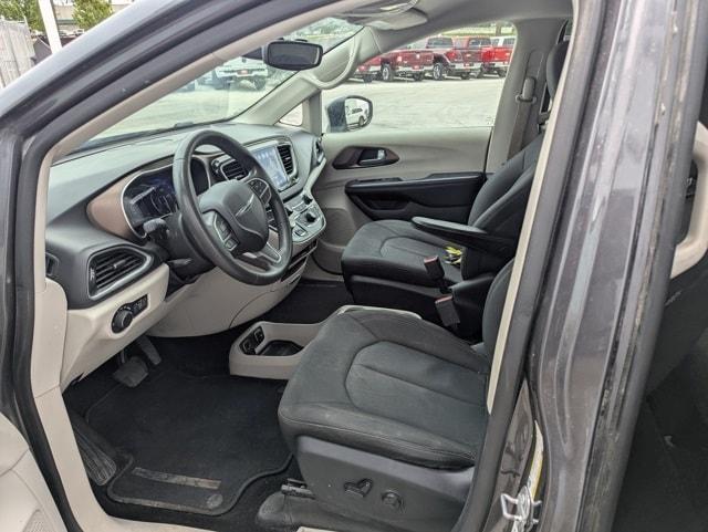 used 2017 Chrysler Pacifica car, priced at $8,243