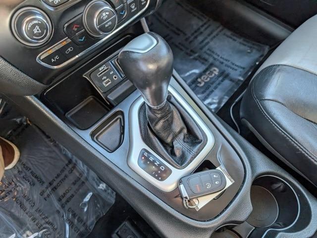 used 2014 Jeep Cherokee car, priced at $6,242