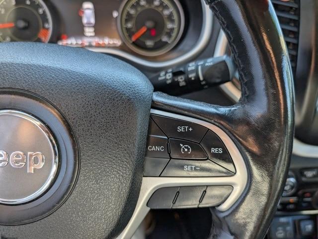 used 2014 Jeep Cherokee car, priced at $6,242