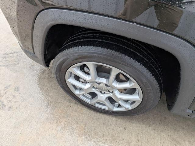 used 2022 Jeep Compass car, priced at $23,337