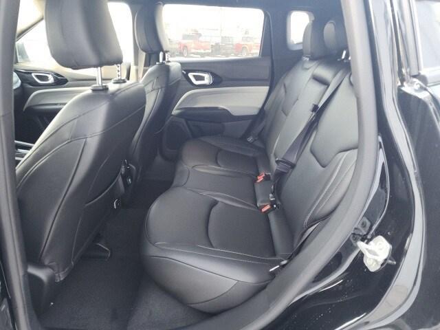 new 2025 Jeep Compass car, priced at $28,732