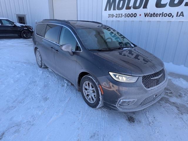 used 2022 Chrysler Pacifica car, priced at $21,018