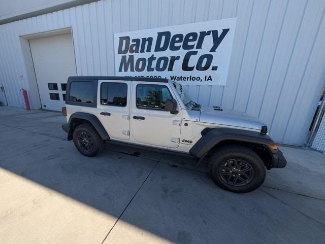 used 2024 Jeep Wrangler car, priced at $37,988