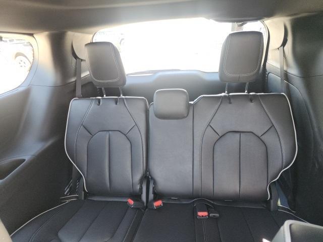 new 2025 Chrysler Pacifica car, priced at $50,513