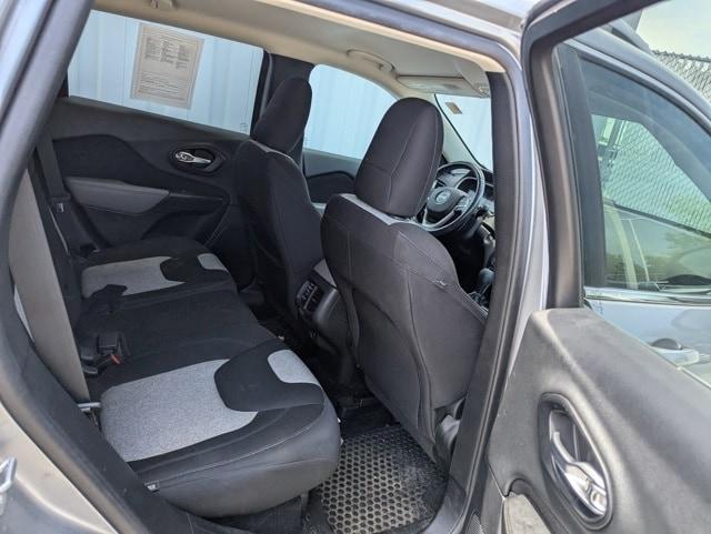 used 2014 Jeep Cherokee car, priced at $8,850