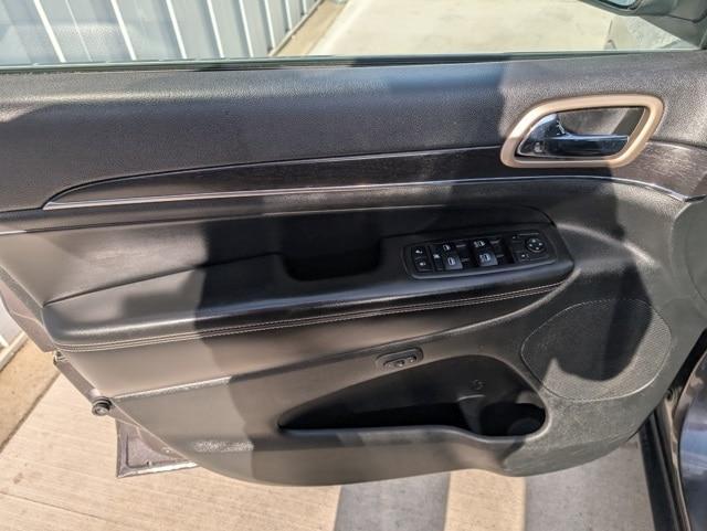 used 2014 Jeep Grand Cherokee car, priced at $9,117