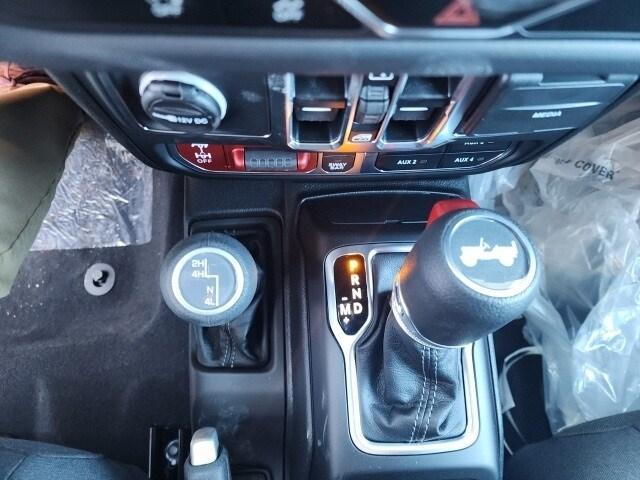 new 2025 Jeep Wrangler car, priced at $51,407