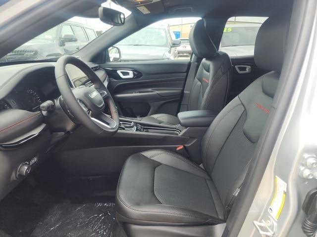 new 2025 Jeep Compass car, priced at $34,363