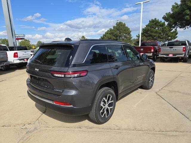 new 2025 Jeep Grand Cherokee car, priced at $45,308