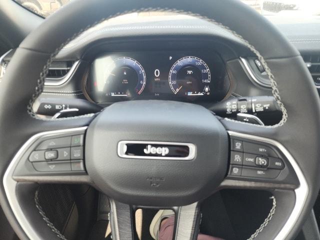 new 2025 Jeep Grand Cherokee car, priced at $44,020