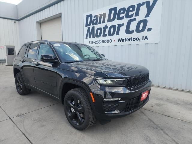 new 2025 Jeep Grand Cherokee car, priced at $50,601