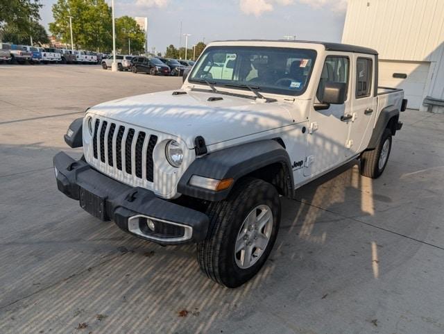 used 2023 Jeep Gladiator car, priced at $27,025