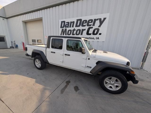 used 2023 Jeep Gladiator car, priced at $27,025