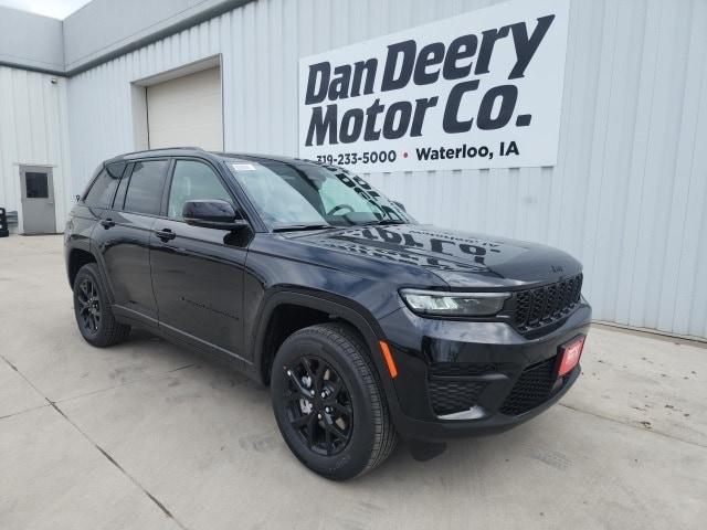new 2025 Jeep Grand Cherokee car, priced at $41,504