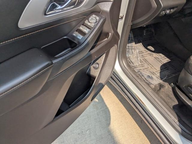 used 2019 Chevrolet Traverse car, priced at $17,160