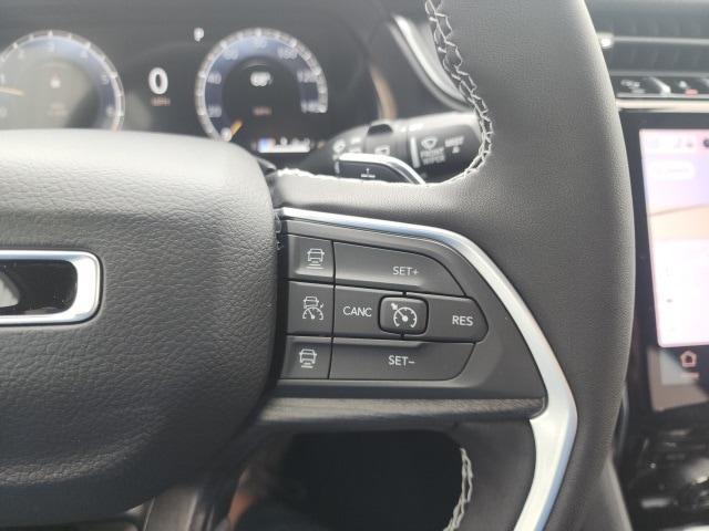 new 2025 Jeep Grand Cherokee car, priced at $45,993