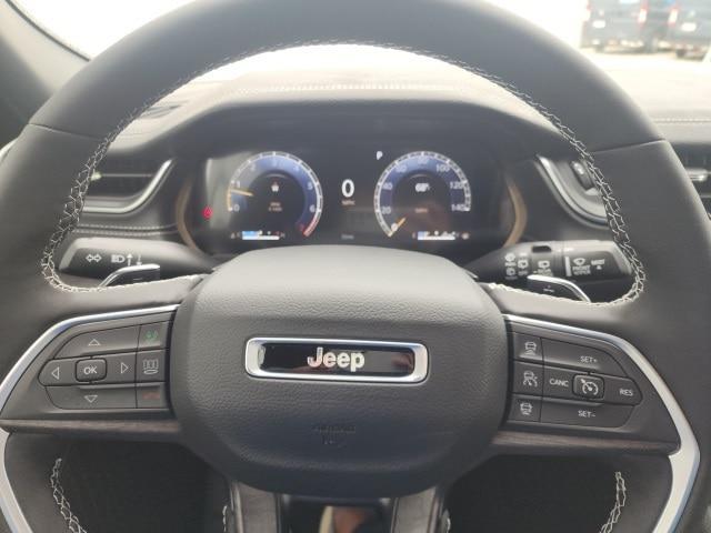 new 2025 Jeep Grand Cherokee car, priced at $45,993