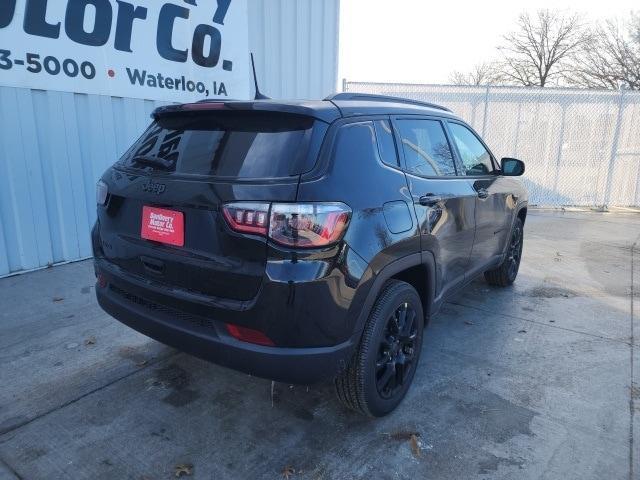 new 2025 Jeep Compass car, priced at $30,112