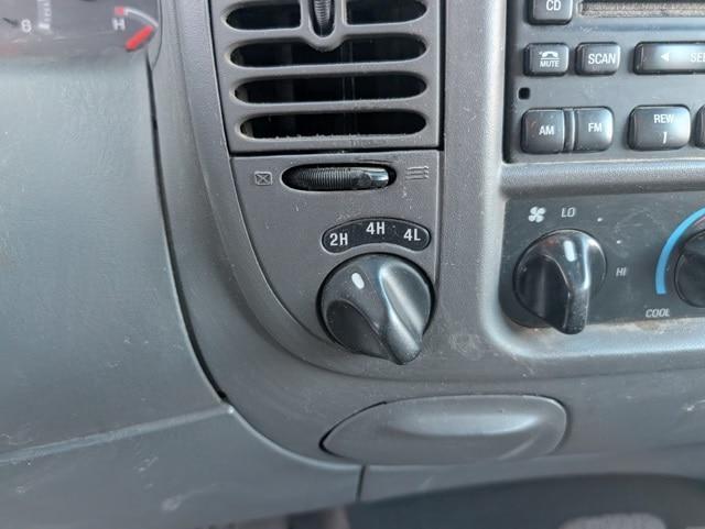 used 2001 Ford F-150 car, priced at $2,995