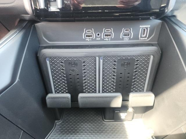 new 2025 Ram 1500 car, priced at $59,387