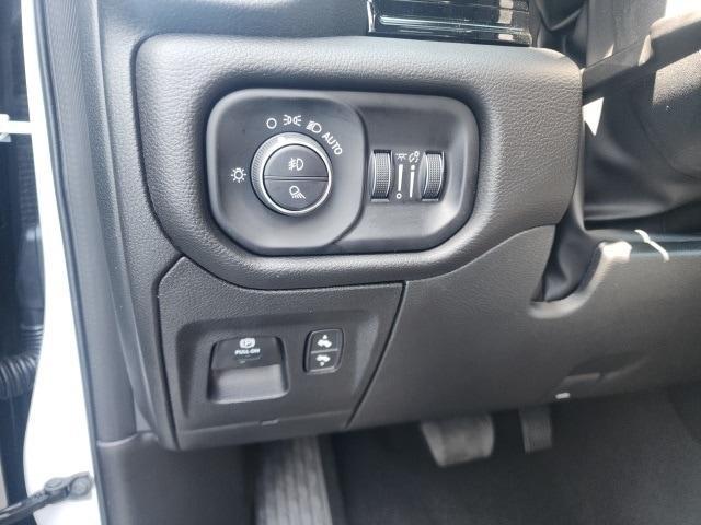new 2025 Ram 1500 car, priced at $59,387