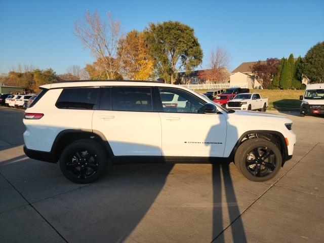 new 2025 Jeep Grand Cherokee L car, priced at $44,559