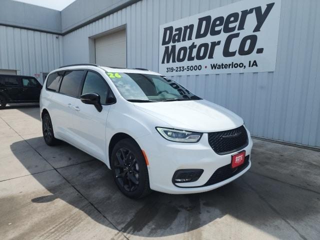 new 2026 Chrysler Pacifica car, priced at $52,870