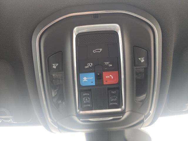 new 2025 Jeep Grand Cherokee L car, priced at $45,144