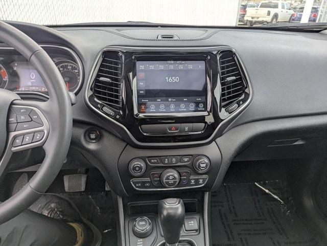 used 2022 Jeep Cherokee car, priced at $21,938