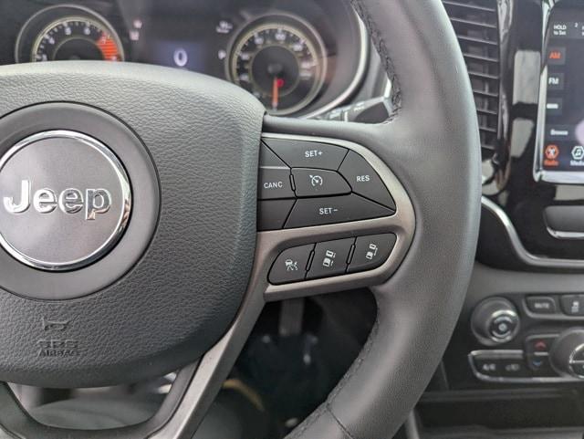 used 2022 Jeep Cherokee car, priced at $21,938