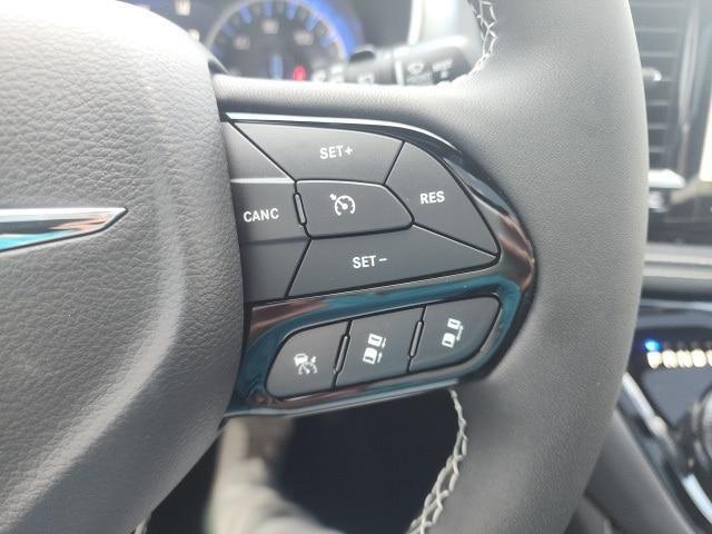 new 2026 Chrysler Pacifica car, priced at $50,923