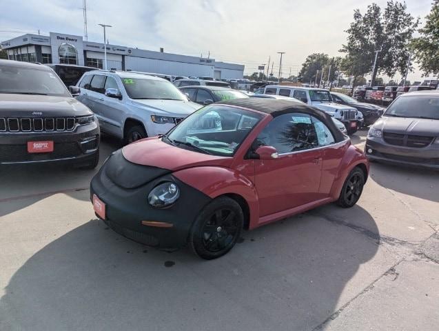 used 2007 Volkswagen New Beetle car, priced at $3,900