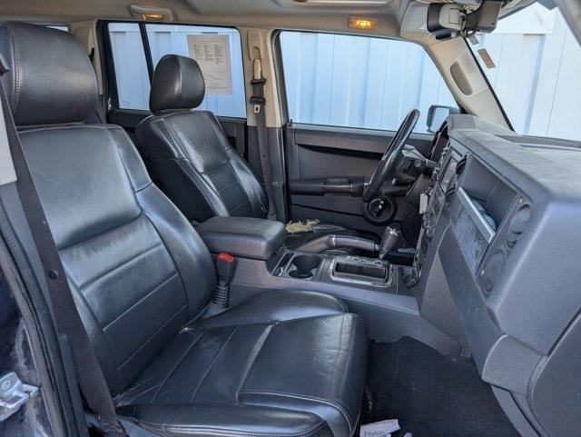 used 2010 Jeep Commander car, priced at $3,575