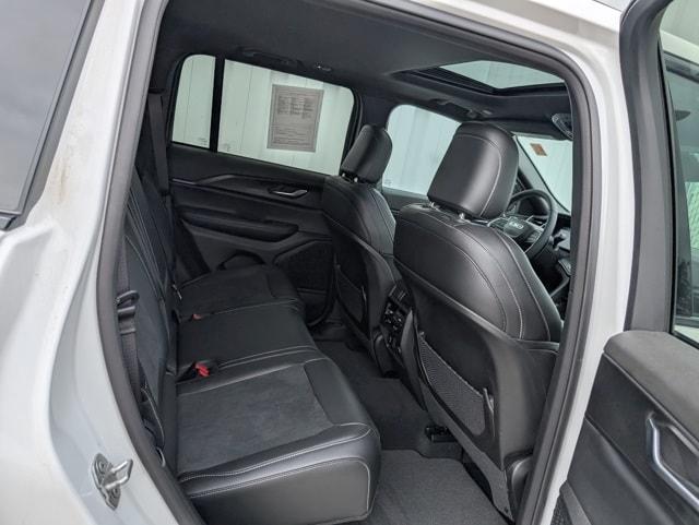 used 2025 Jeep Grand Cherokee car, priced at $37,850
